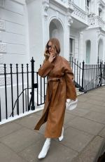 ROSIE HUNTIGNTON-WHITELEY - Instagram Photos 05/09/2022