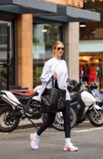 ROSIE HUNTINGTON-WHITELEY Heading to a Gym in London 05/12/2022