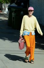 RUMER and TALLULAH WILLIS Out in Los Angeles 04/30/2022