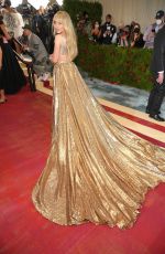 SABRINA CARPENTER at Met Gala Celebrating In America: An Anthology of Fashion in New York 05/02/2022