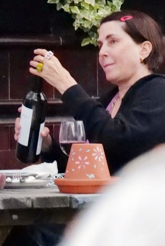 SADIE FROST Out for Pizza and Red Wine at Al Fresco Style in London 05/10/2022