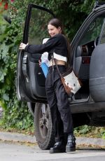 SCOUT WILLIS Arrives at a Friend