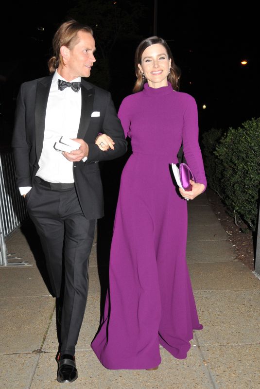 SOPHIA BUSH Leaves White House Correspondence Dinner in Washington DC 04/30/2022