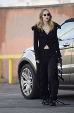 SUKI WATERHOUSE Out and About in Los Angeles 05/18/2022
