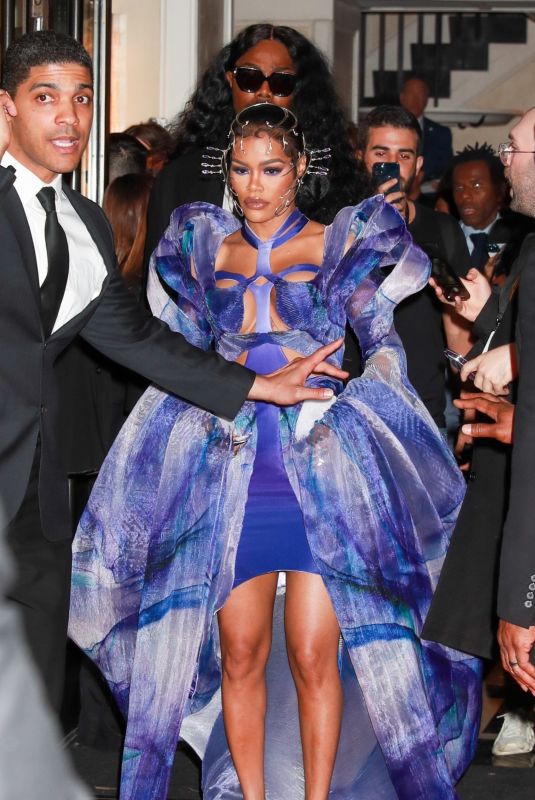 TEYANA TAYLOR Heading to 2022 Met Gala in New York 05/02/2022
