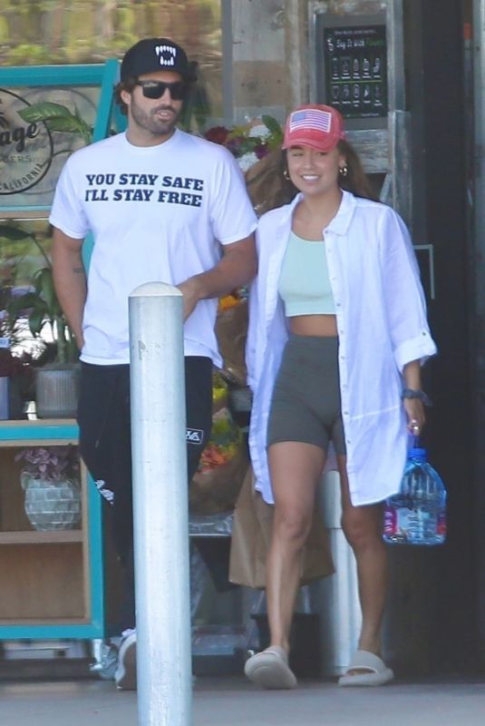 TIA BLANCO Leaves Vintage Grocers in Malibu 05/30/2022