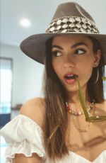 VICTORIA JUSTICE - Instagram Photo 05/10/2022