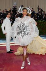 WINNIE HARLOW at Met Gala Celebrating In America: An Anthology of Fashion in New York 05/02/2022