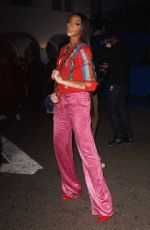 WINNIE HARLOW Leaves Dior