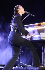 ALICIA KEYS Performs Assago-Mi Forum in Milan 06/28/2022