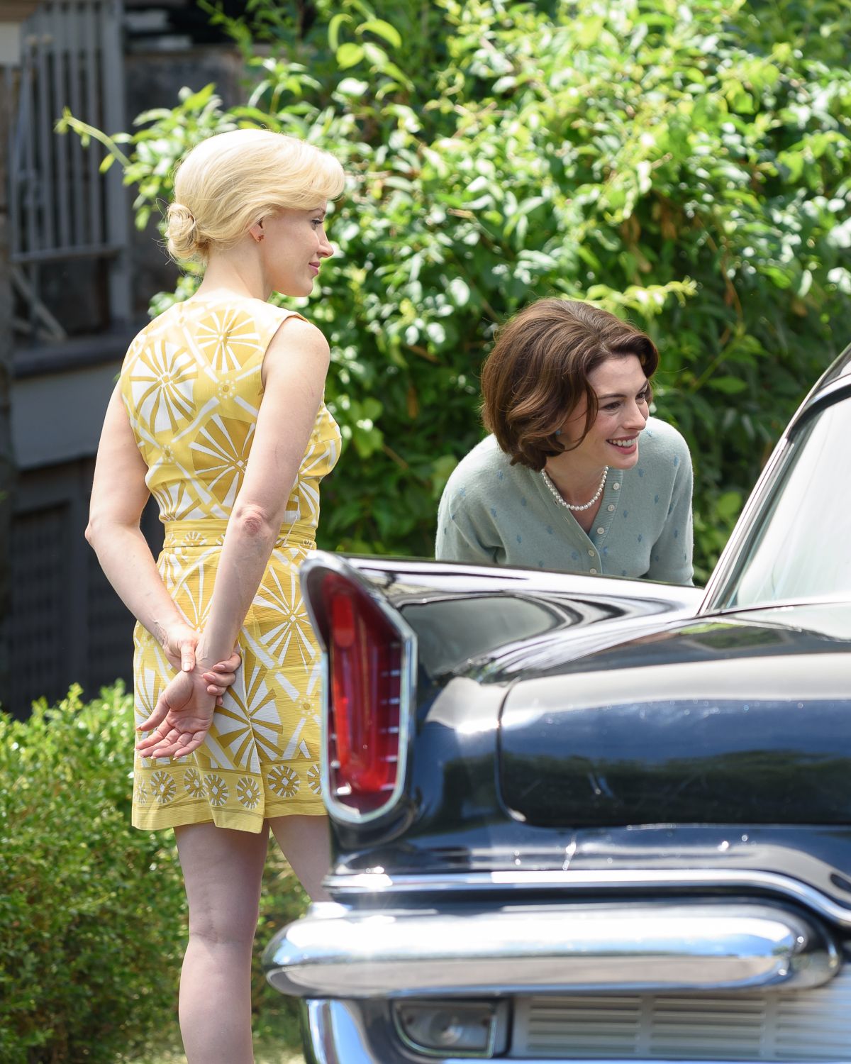 ANNE HATHAWAY and JESSICA CHASTAIN on the Set of Mother’s Instinct in ...