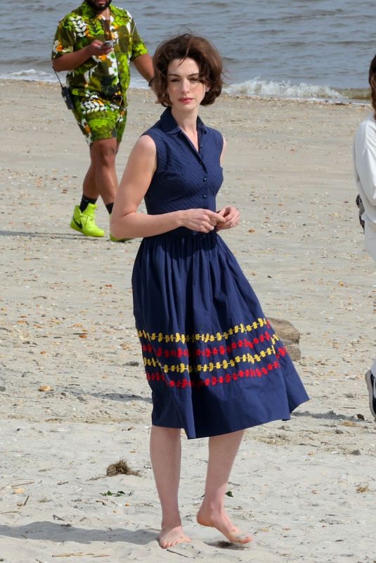 ANNE HATHAWAY on the Set of Mother’s Instinct in Port Monmouth 06/20/2022