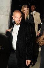 ASHLEE SIMPSON and Evan Ross Leaves Annabel