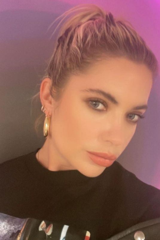ASHLEY BENSON - Instagram Photos 05/31/2022