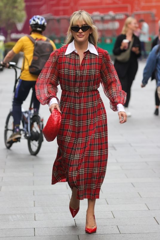 ASHLEY ROBERTS Arrives at Heart Radio in London 06/30/2022