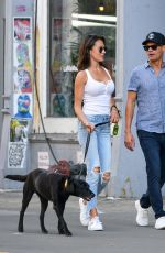 AUBREY PAIGE and Ryan Seacrest Out in New York 06/06/2022