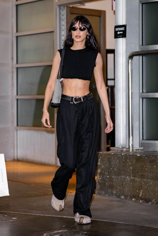 BELLA HADID Leaves Photoshoot at Pier 59 in New York 06/02/2022
