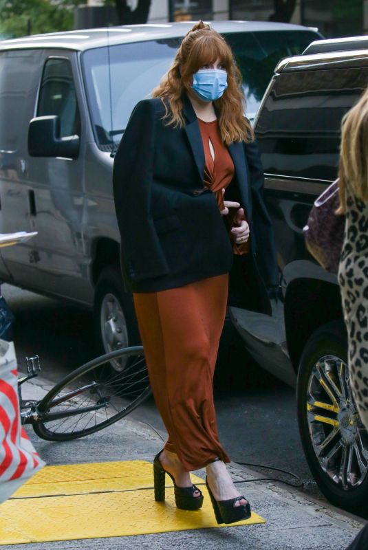 BRYCE DALLAS HOWARD Out and About in New York 06/10/2022