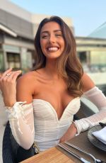 CHLOE VEITCH - Instagram Photos 06/22/2022