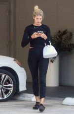 DEVON WINDSOR Leaves Pilates Class in Miami 06/23/2022