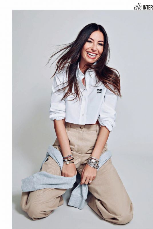 ELISABETTA GREGORACI in Elle Magazine, Italy June 2022