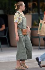 ELIZABETH OLSEN and Robbie Arnet Shopping at Whole Foods in Los Angeles 06/22/2022