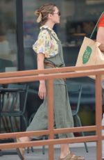 ELIZABETH OLSEN and Robbie Arnet Shopping at Whole Foods in Los Angeles 06/22/2022