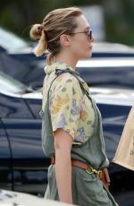 ELIZABETH OLSEN Out Grocery Shopping in Los Angeles 06/22/2022