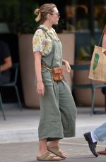 ELIZABETH OLSEN Out Grocery Shopping in Los Angeles 06/22/2022