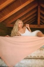 GIGI HADID for Frankies Bikinis x Gigi Hadid 06/04/2022