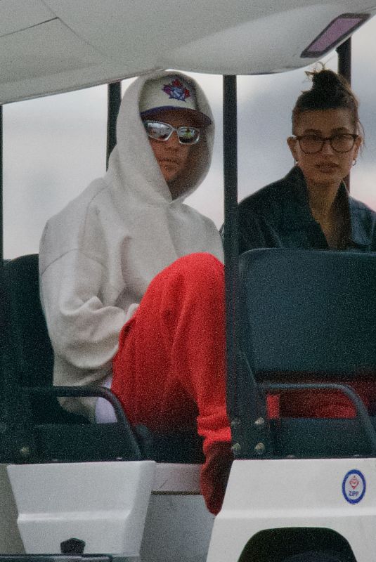 HAILEY and Justin BIEBER at LAX Airport in Los Angeles 06/25/2022