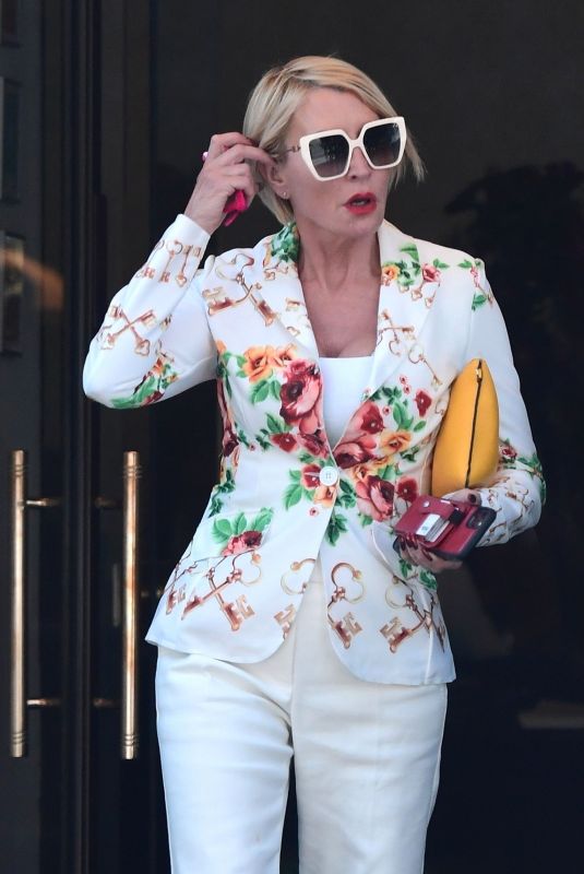 HEATHER MILLS Leaves Cecconi
