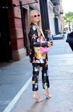 HEIDI KLUM Heading to Today Show in New York 06/28/2022
