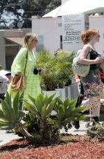 HELEN HUNT Out on Her 59th Birthday with Daughter and Friends at LaLaLand Coffee in Brentwood 06/15/2022