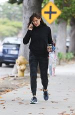 JENNIFER GARNER Out and About in Brentwood 06/03/2022