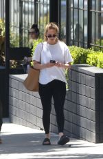 JENNIFER LAWRENCE Heading to Pilates Class in Beverly Hills 06/21/2022