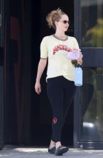 JENNIFER LAWRENCE Heading to Pilates Class in Century City 06/16/2022
