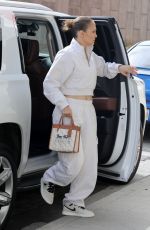 JENNIFER LOPEZ Arrives at Dance Studio in Los Angeles 06/15/2022