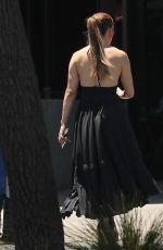 JENNIFER LOPEZ Arrives on the Set of Ben Affleck