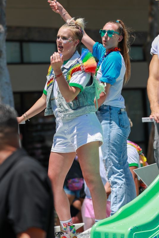 JOJO SIWA and KYLIE PREW at Pride Parade in West Hollywood 05/23/2022