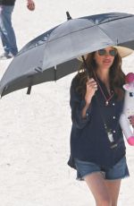 JULIA ROBERTS on the Set of Leave The World Behind at a Beach in New York 06/06/2022