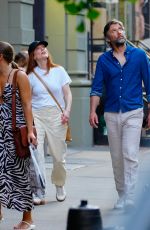 JULIANNE MOORE and Bart Freundlich Out for Dinner in New York 06/17/2022