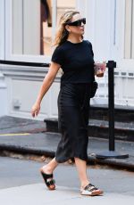 KATE HUDSON Out and About in New York 06/17/2022