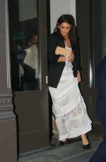 KATIE HOLMES Leaves Her Apartment in New York  06/14/2022
