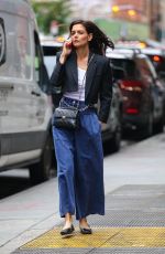 KATIE HOLMES Out and About in New York 06/16/2022