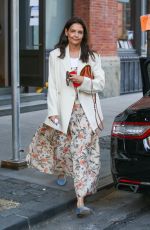 KATIE HOLMES Out and About in New York 06/29/2022