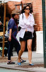 KATIE HOLMES Out Shopping in New York 06/19/2022