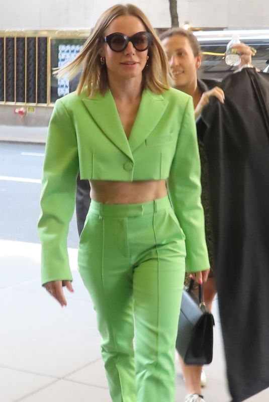 KRISTEN BELL Leaves NBC Studios in New York 06/20/2022