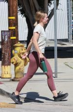 KRISTEN BELL Visits a Gym in Los Angeles 06/10/2022