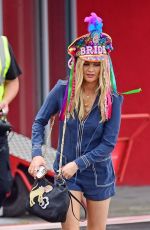 LAURA WHITMORE Heading to Glastonbury with a Friends 06/23/2022